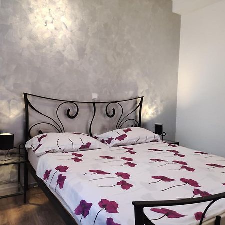 Cozy Apartment In Split In Nice Quiet Neighborhood Buitenkant foto
