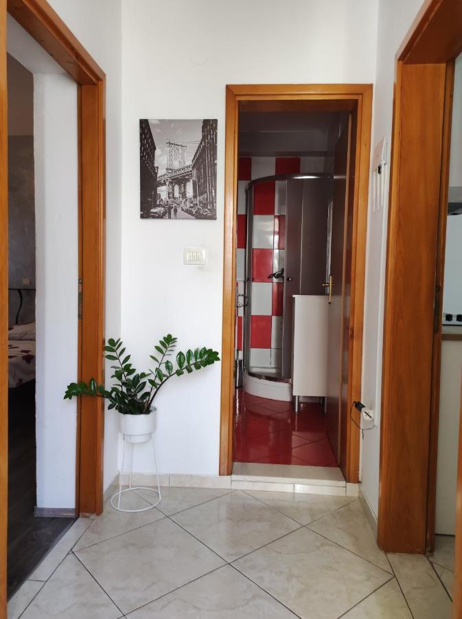 Cozy Apartment In Split In Nice Quiet Neighborhood Buitenkant foto